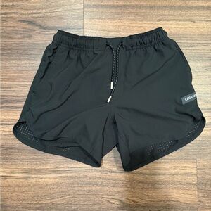 Legends Luka Short. Size S.